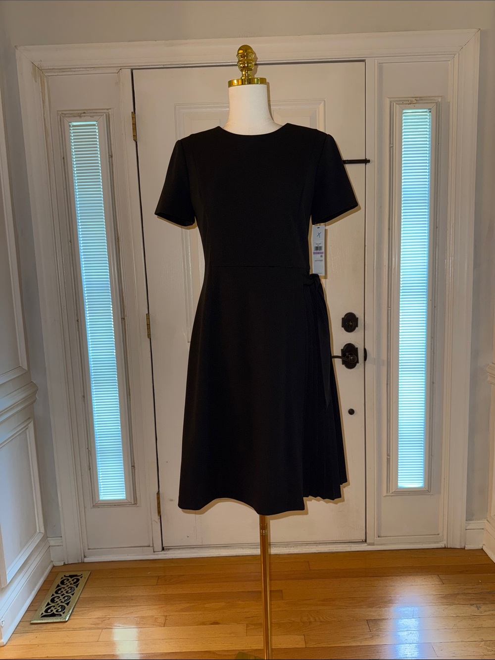 Calvin Klein Black Short-Sleeve Midi Dress